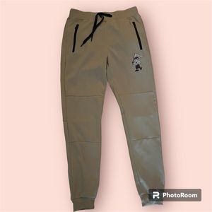 Community love jogger